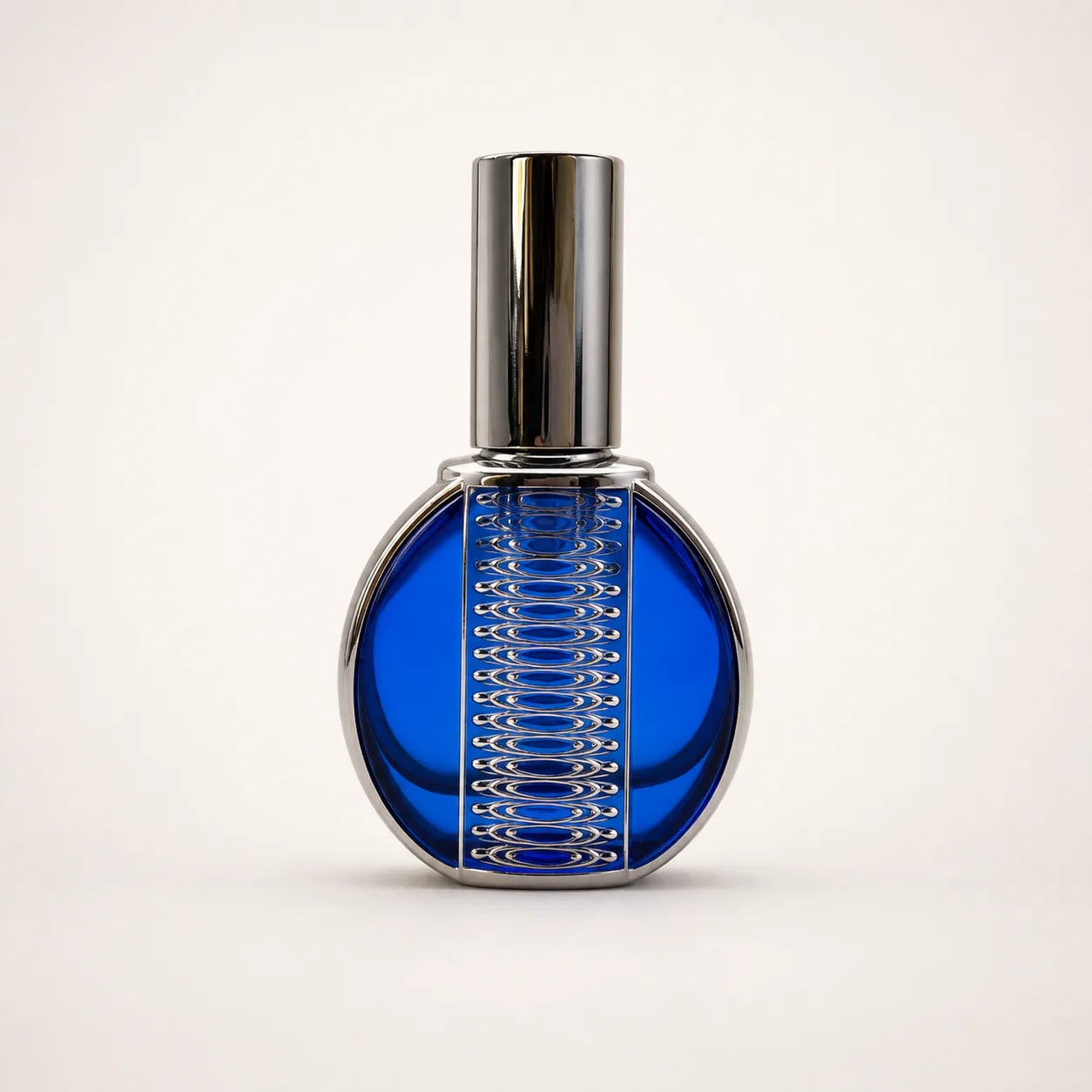زجاجة عطر بيضاوية محكمّة